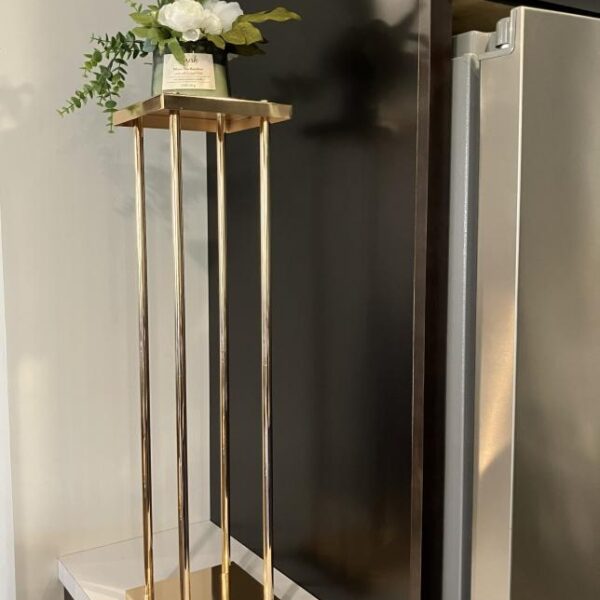 Tabletop Flower Stand