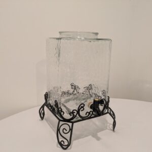 Glass beverage dispenser