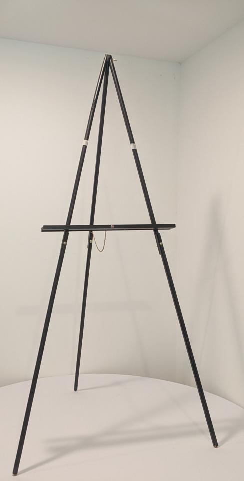Easel, Black, 4 Ft