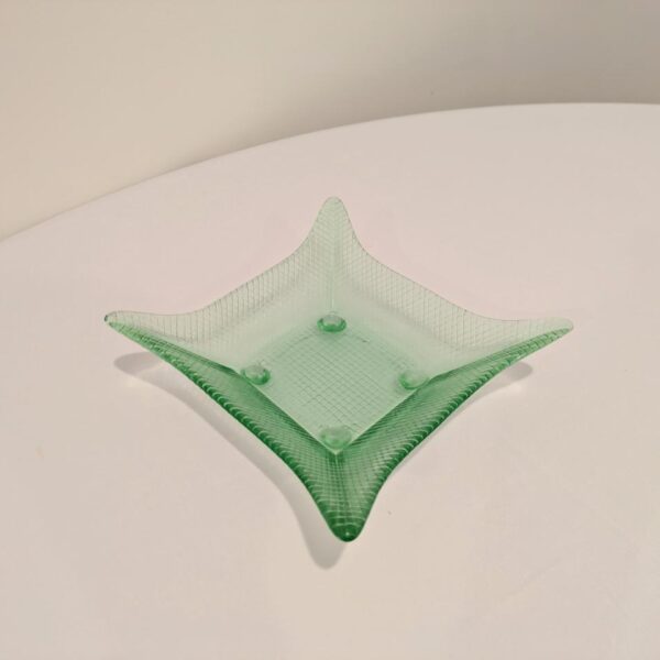 Green Square, Low Profile, Oriental